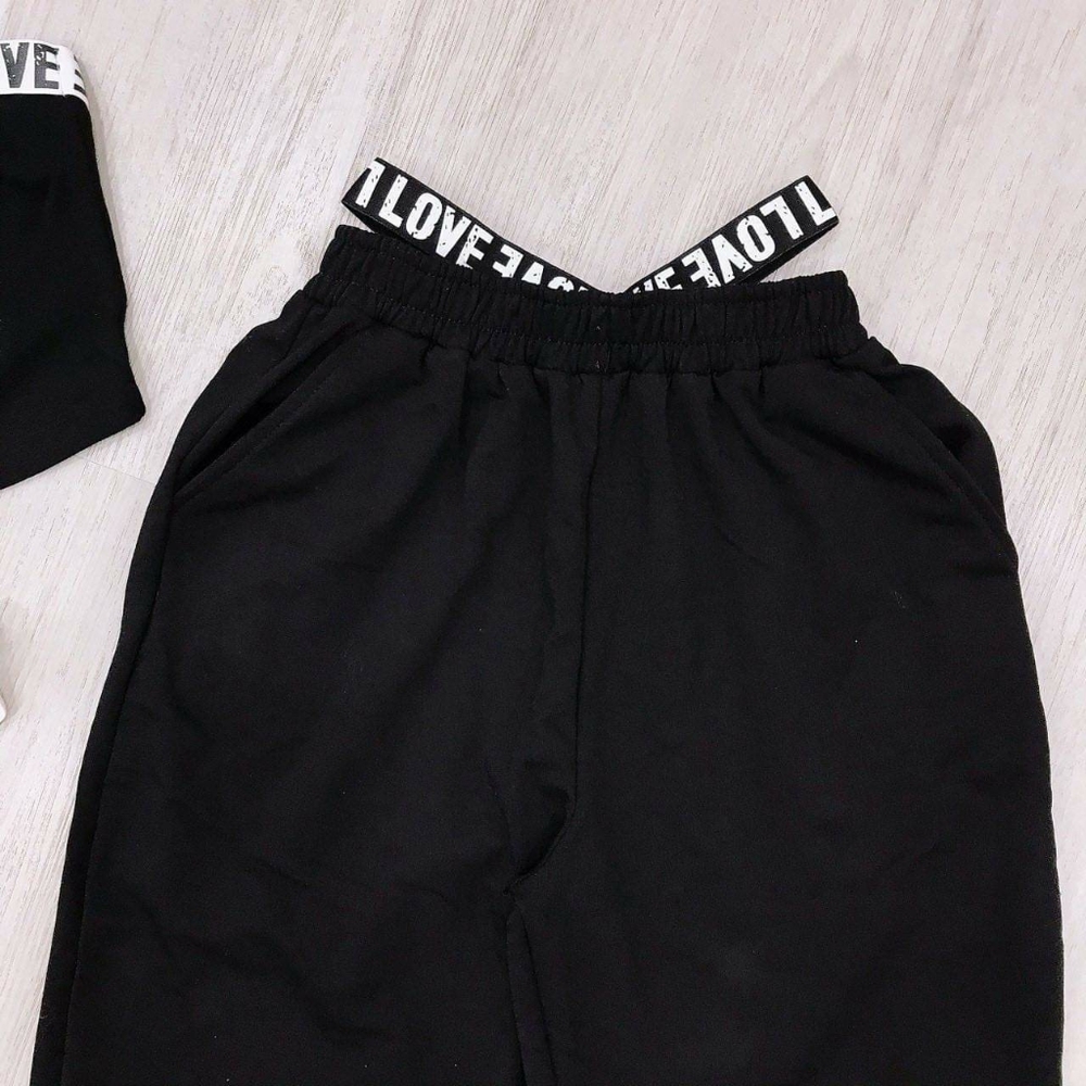 Set - Picture 3 of 3